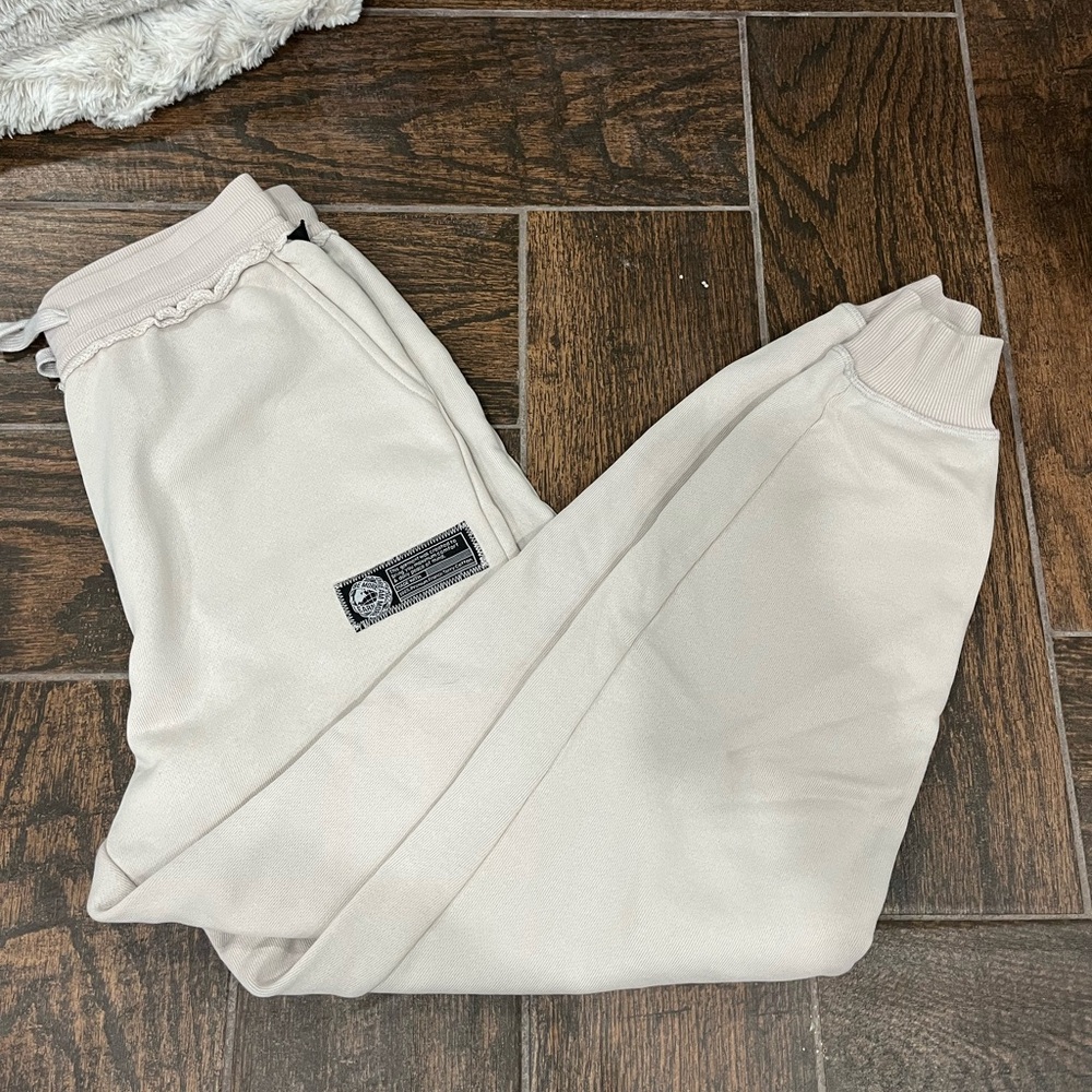 Alphalete Very Terry Joggers
